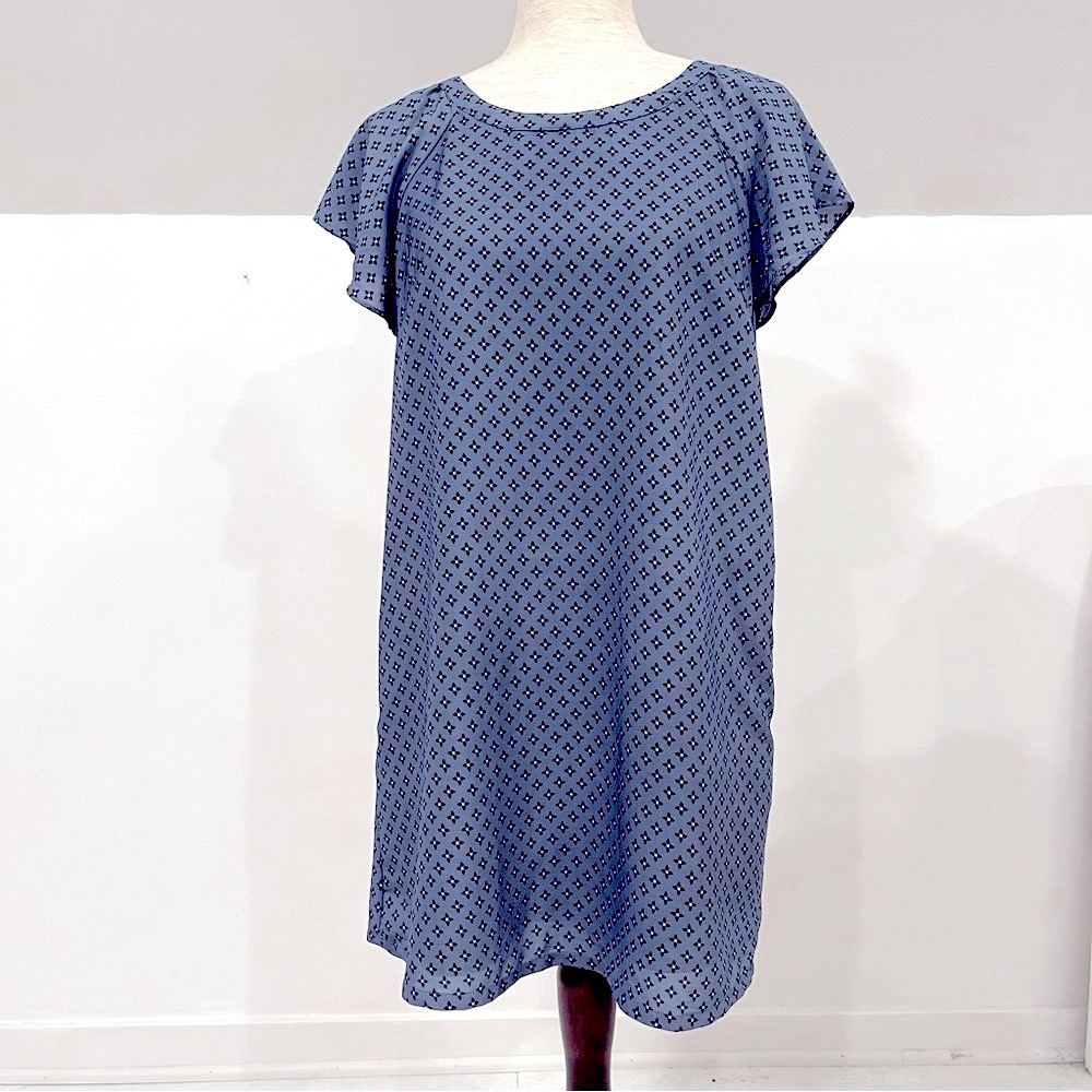 Abercrombie blue flutter sleeve dress with back cutout size small